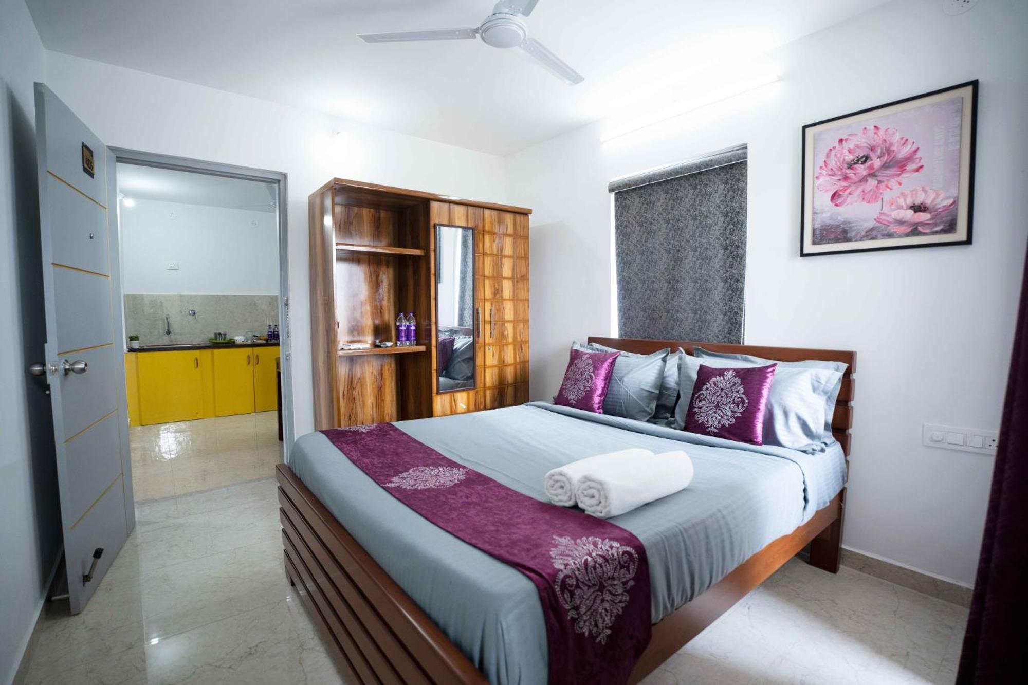 Yellow Bells Studios And Suites Gachibowli Exterior photo