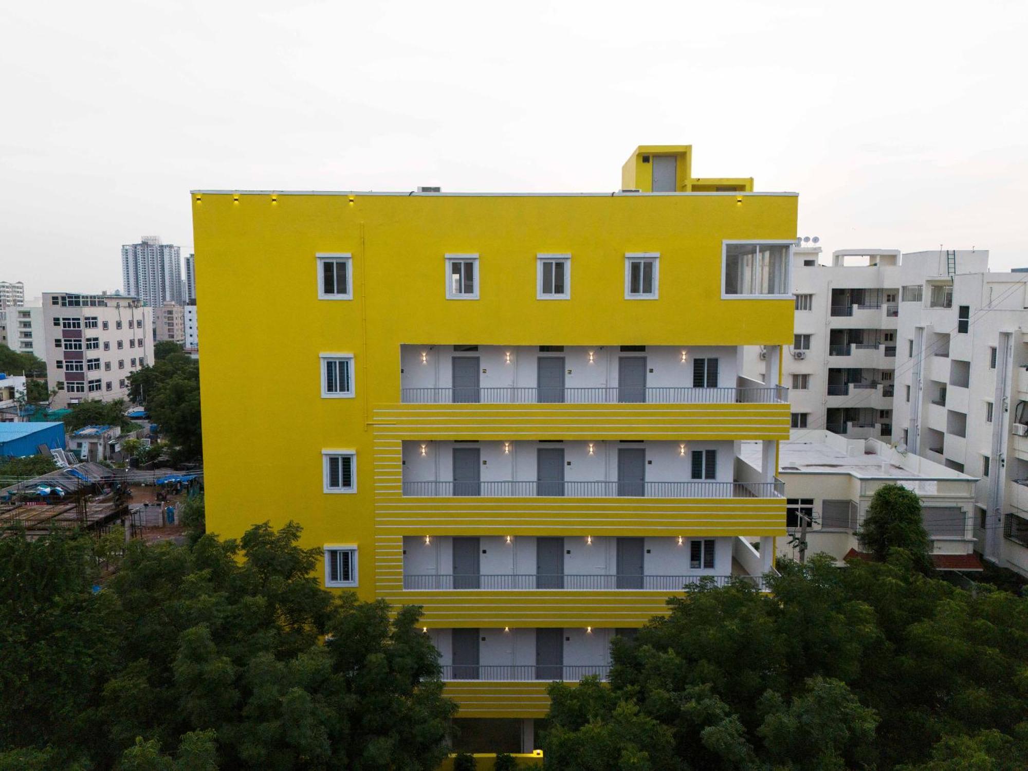 Yellow Bells Studios And Suites Gachibowli Exterior photo