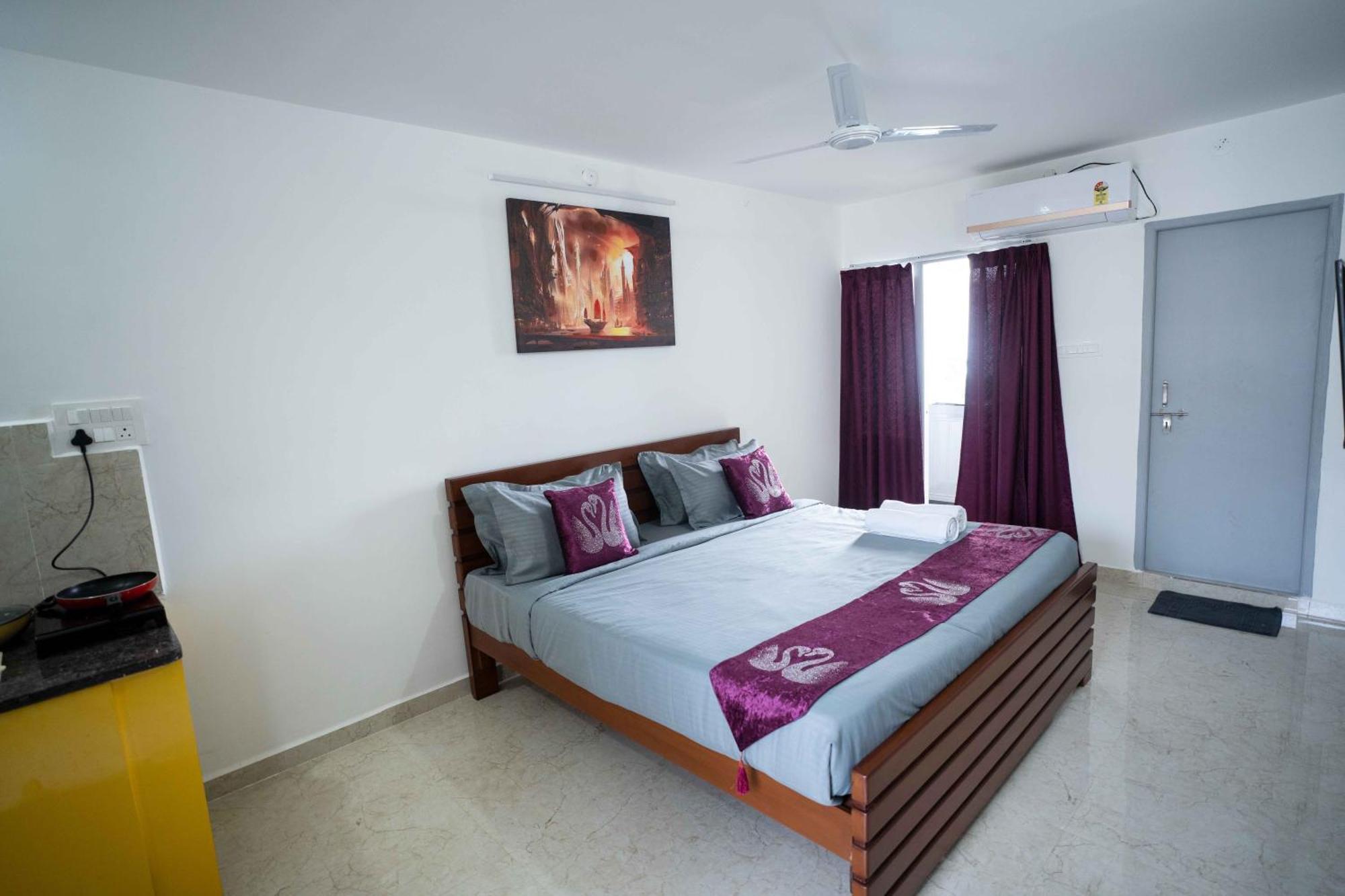 Yellow Bells Studios And Suites Gachibowli Exterior photo